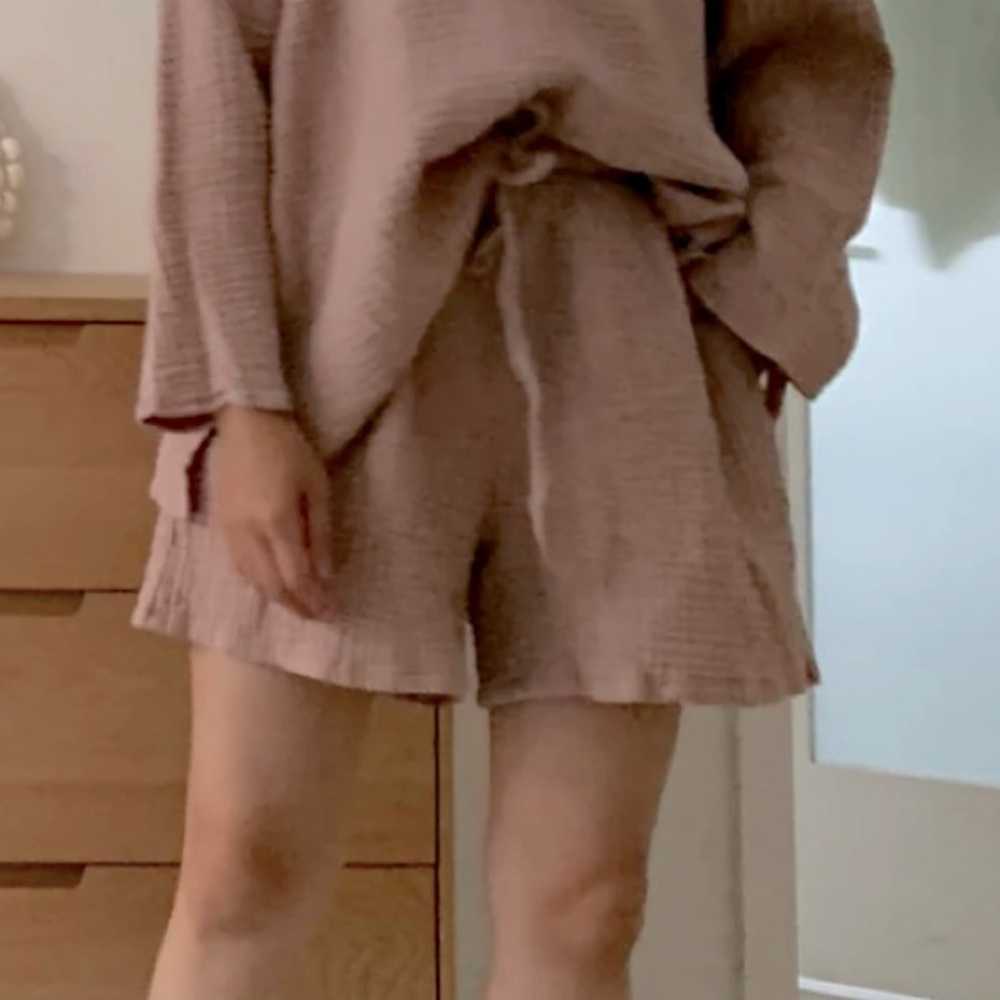April Meets October August Shorts - Dusty Lilac L/XL